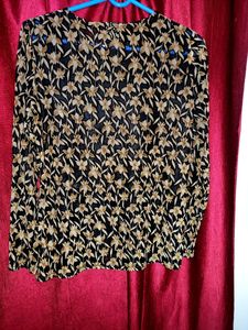 Stretchable Netted Floral Top