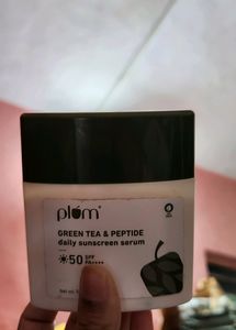 Plum Goodness Green Tea &amp; Peptide Sunscreen Serum