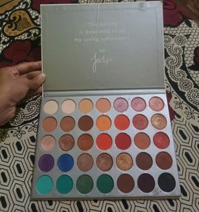 Easydeals Eyeshadow the Hill Pal