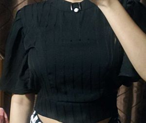 Black Crop Top