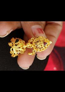 Gold Jhumki