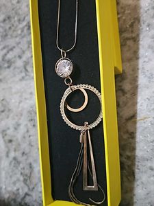 Gold Circle Tassel Necklace