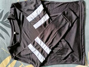 New Full Sleeves Crop Top