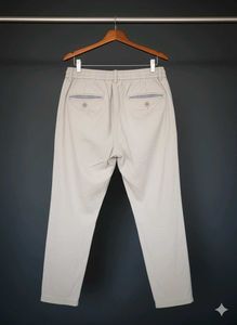 Off-White Casual Pants