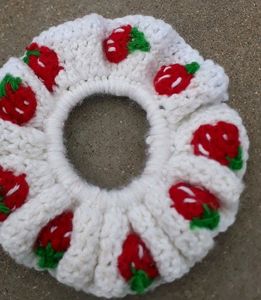 Strawberry 🍓 Crochet Scrunchie