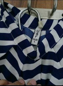 Chevron Cold Shoulder Top