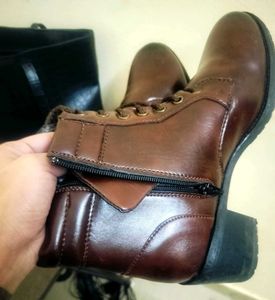 Brown Ladis Boots Size Uk 7 Euro 40 From Layasa