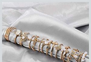 17 Vintage Ring Set