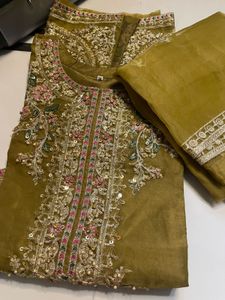 Pakistani Kurta Set