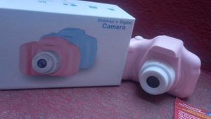 children's Digital Camera Like New Pink Color