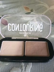 Essence Contouring Palette