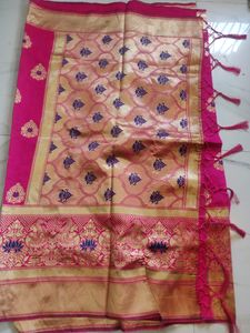 Stunning Rani Pink Saree With Stitched Blouse 💗