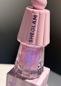 Sheglam Wow Hydrating Lip Oil:- Princess Vibes