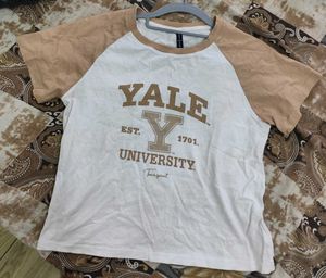 Yale University Tee