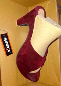 Sparx Burgundy Heels - Size 7