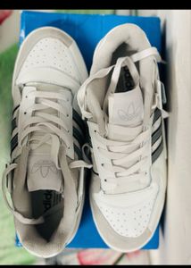Adidas Forum