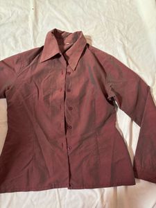 Fitted Maroon Shimmery shirt