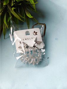 🦋Boho Butterfly Hoop Earrings – White Beaded