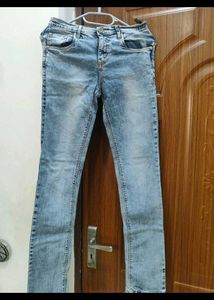Light Wash Denim Jeans