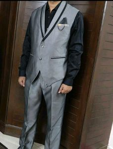 Partywear Men Grey RegularFit V-neck 3 Piece Suit