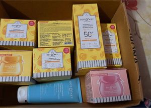 Dot & Key Skincare Set