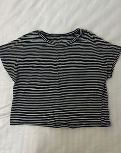Black strip crop top