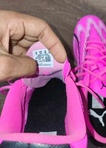 Football Shoes Puma Ultra soccer Boots Uk9 Size