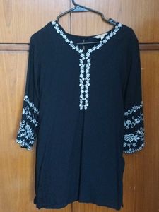 Black Kurti