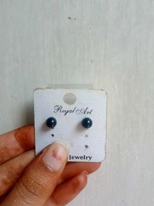 Black Ball Stud Earrings