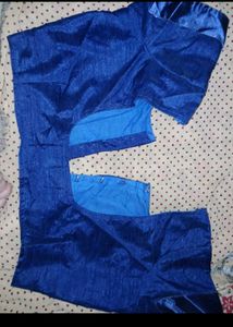 blue blouse