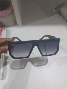 unisex oversized square sunglasses