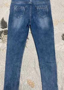 Blue Jeans *SUPRISE FREEBIE INCLUDED*