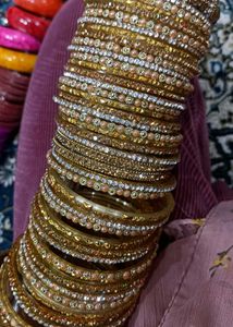 Bangles Set With Golden Kade