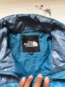 THE NORTH FACE PUFFER JACKET