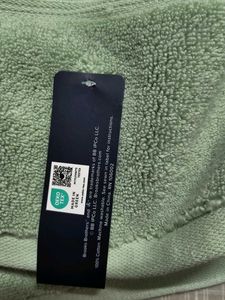 Brooks Brothers Bath Towel