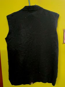 😍Men Half Jacket Size S Grab Now