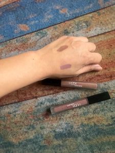 Huda Beauty 2 Lipsticks Combo