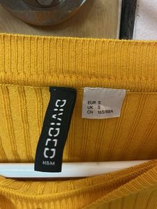 Mustard Long Sleeve Crop Top - Stretchable