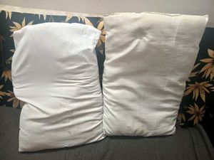 Combo Two Pillows In Good Condition