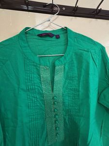 Green Kurta - Stylish &amp; Comfortable