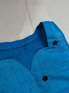 Blue Embroidered Kurta