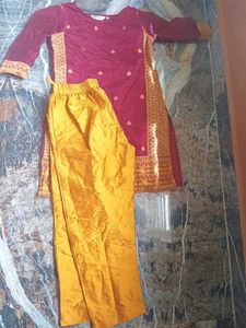 Two-Piece Indian Salwar Kameez Set