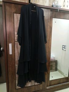 SANA KHAN ABAYA FROM DUBAI