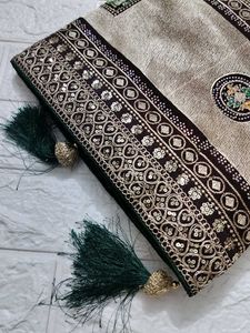 Elegant Bandhani Saree
