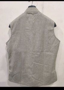 Set of 4 men&#39;s waistcoats for formal events