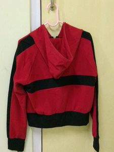 PUMA CROP JACKET WITH CAP