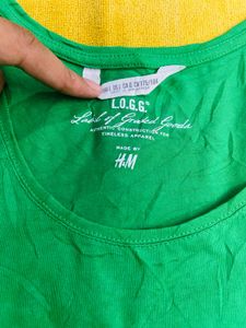 H&amp;M Half Sleeve T-shirt Stretchable