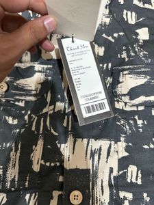 Pattern Shirt L Size