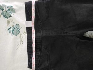 H &amp; M Jeggings