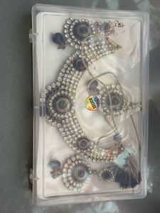 Elegant Necklace, Earring, and Headpiece Set